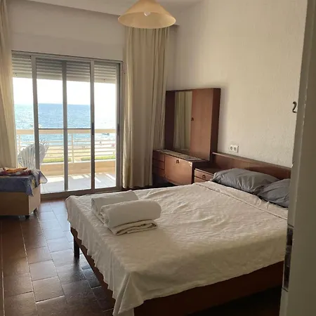 Sea Front Halkidiki -ideal For Family * Gerakini