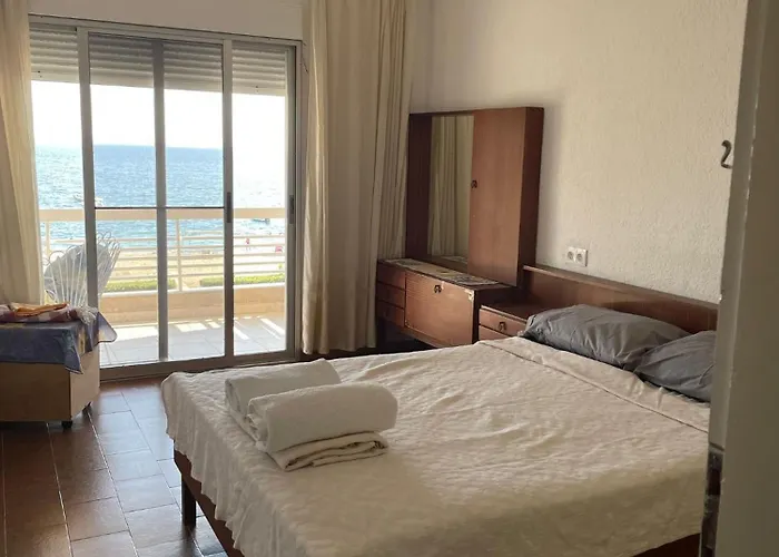 Sea Front Halkidiki -ideal For Family * גראקיני